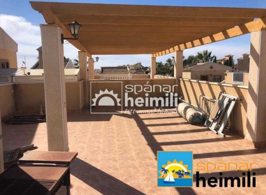 Appartement dans un duplex - Revente -
            Villamartin - 496