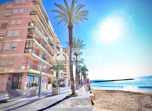 Appartement - Herverkoop -
            Torrevieja - 2125
