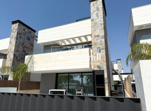 Detached house - Resale - Santa Rosalia - Santa Rosalia