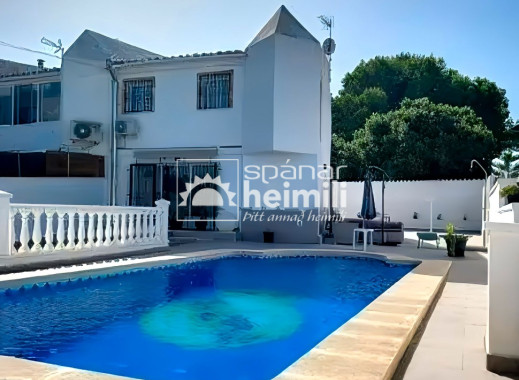 Detached house - Resale - Torrevieja - Torrevieja