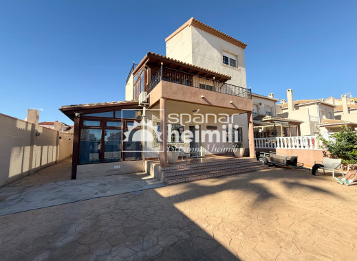 Einbýli - Endursala - Cabo Roig -
                Cabo Roig