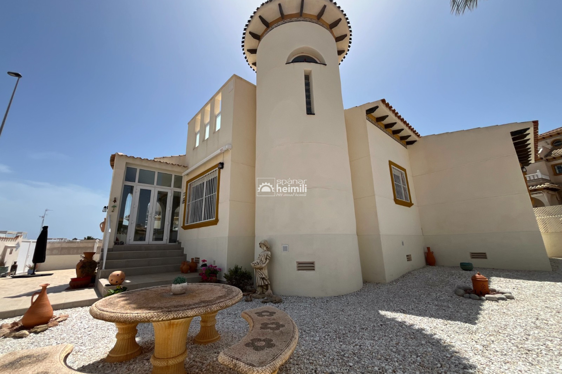 Endursala - Einbýli -
Cabo Roig