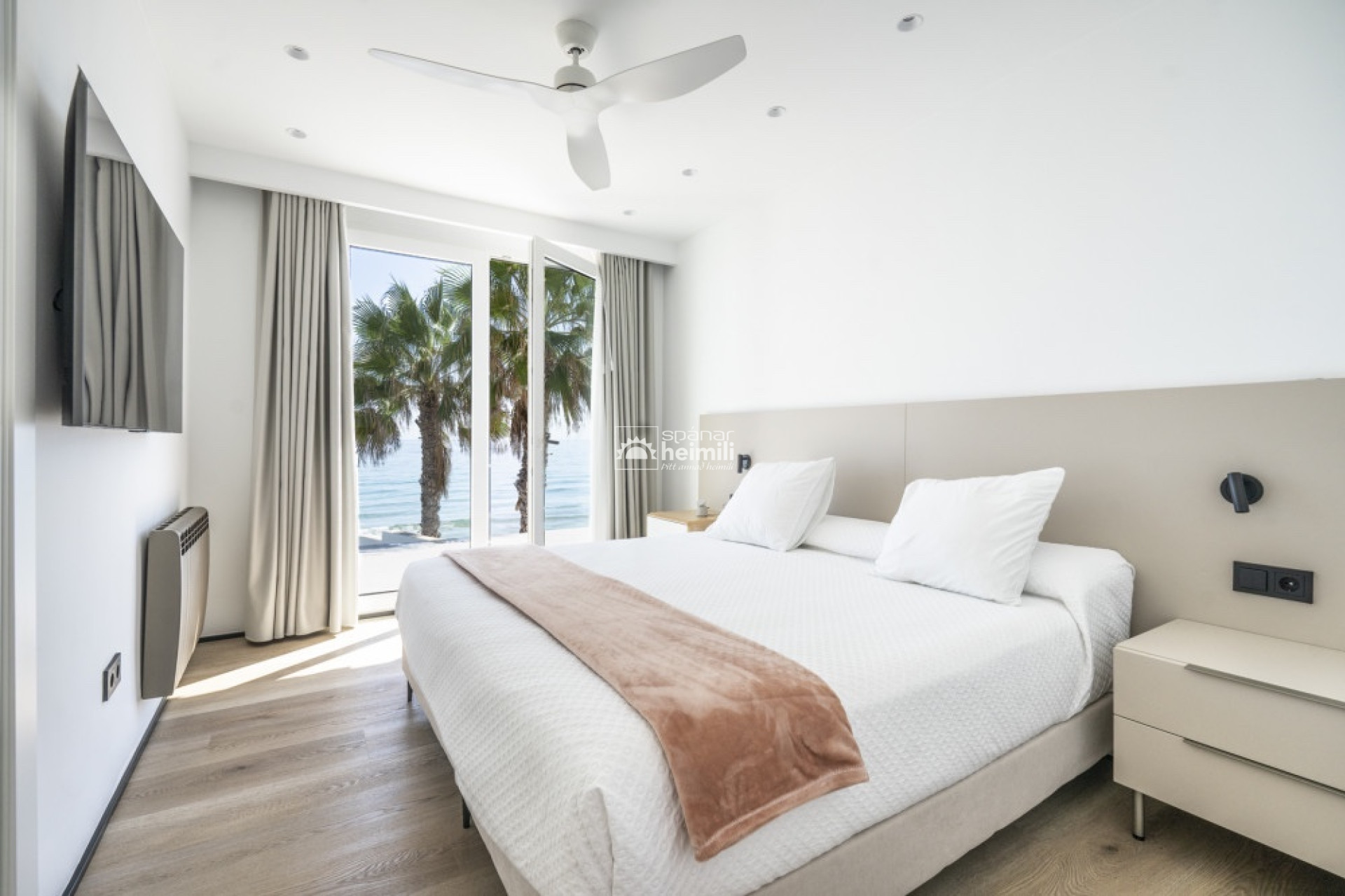 Endursala - Einbýli -
La Manga del Mar Menor - Playa del Galán