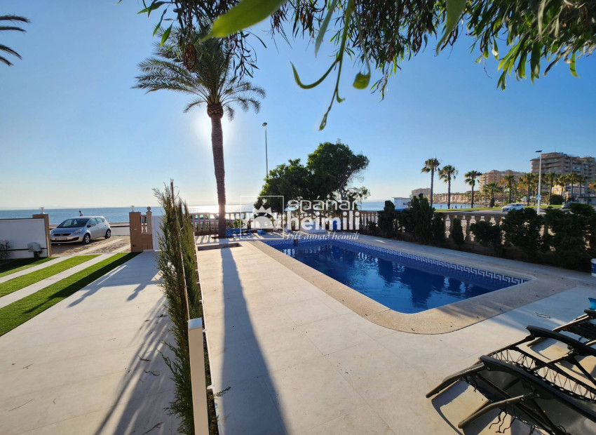 Endursala - Einbýli -
La Manga del Mar Menor