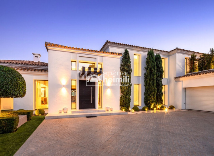 Endursala - Einbýli -
Málaga/Marbella - Marbella