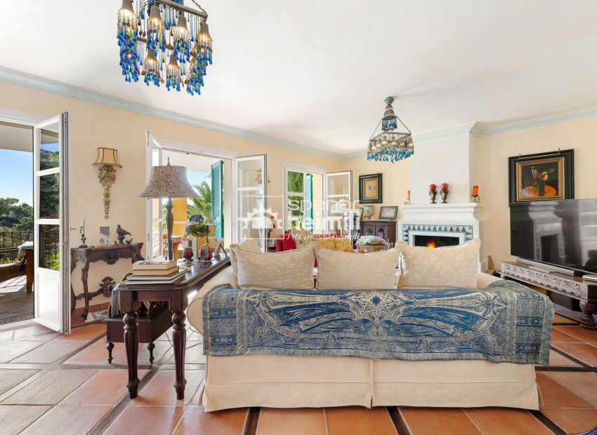 Endursala - Einbýli -
Malaga - Marbella
