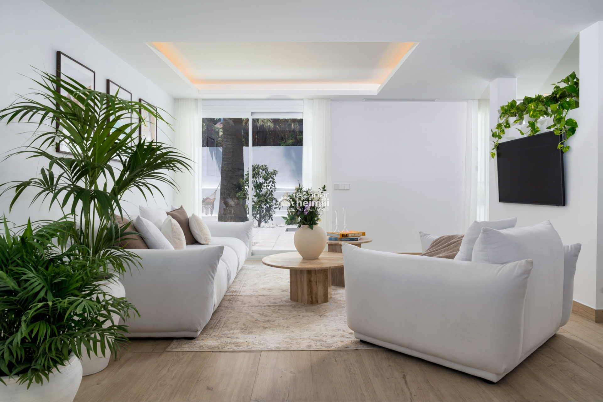 Endursala - Einbýli -
Malaga - Marbella