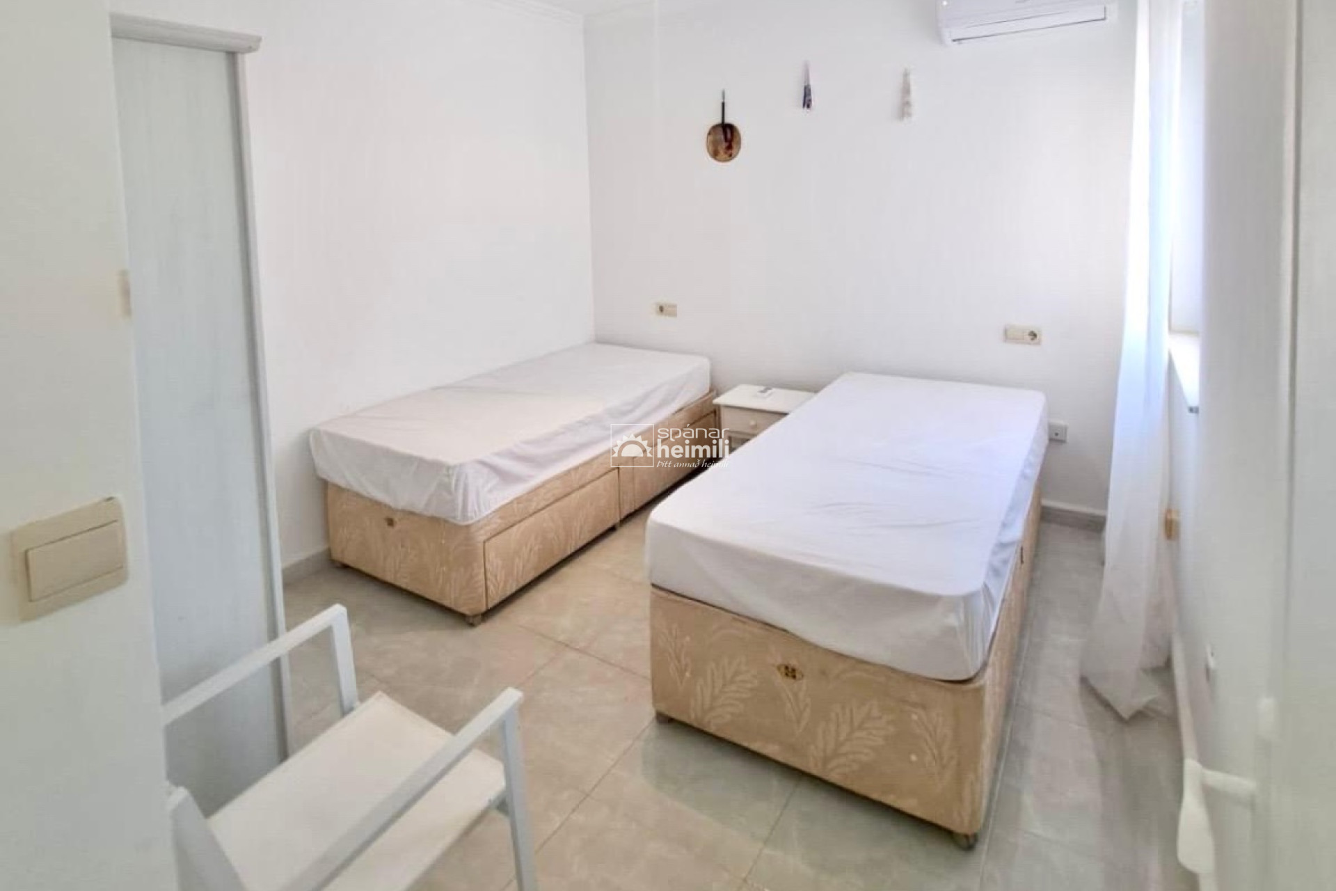 Endursala - Einbýli -
Orihuela Costa - Playa Flamenca