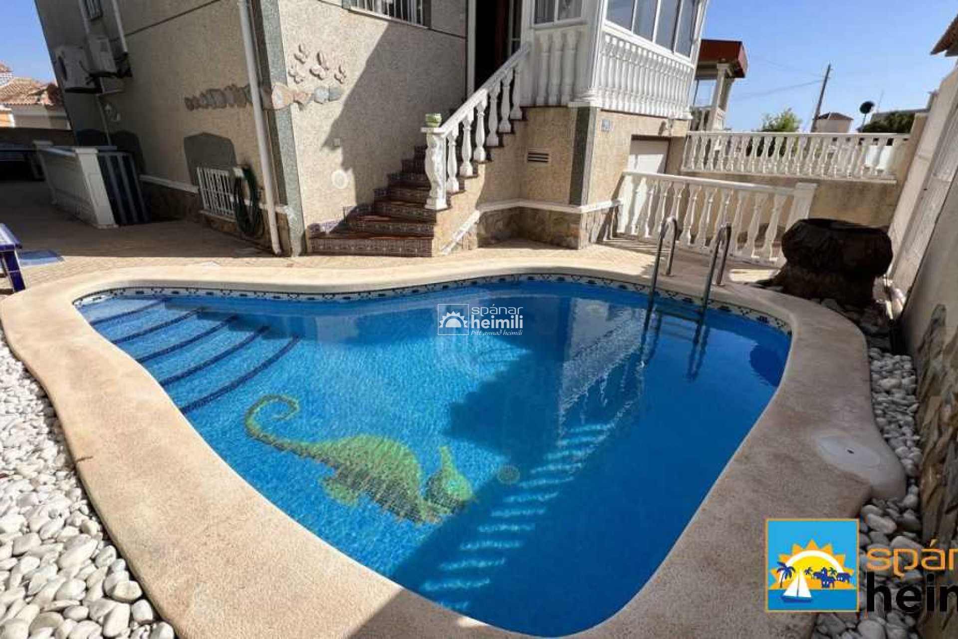 Endursala - Einbýli -
San Miguel