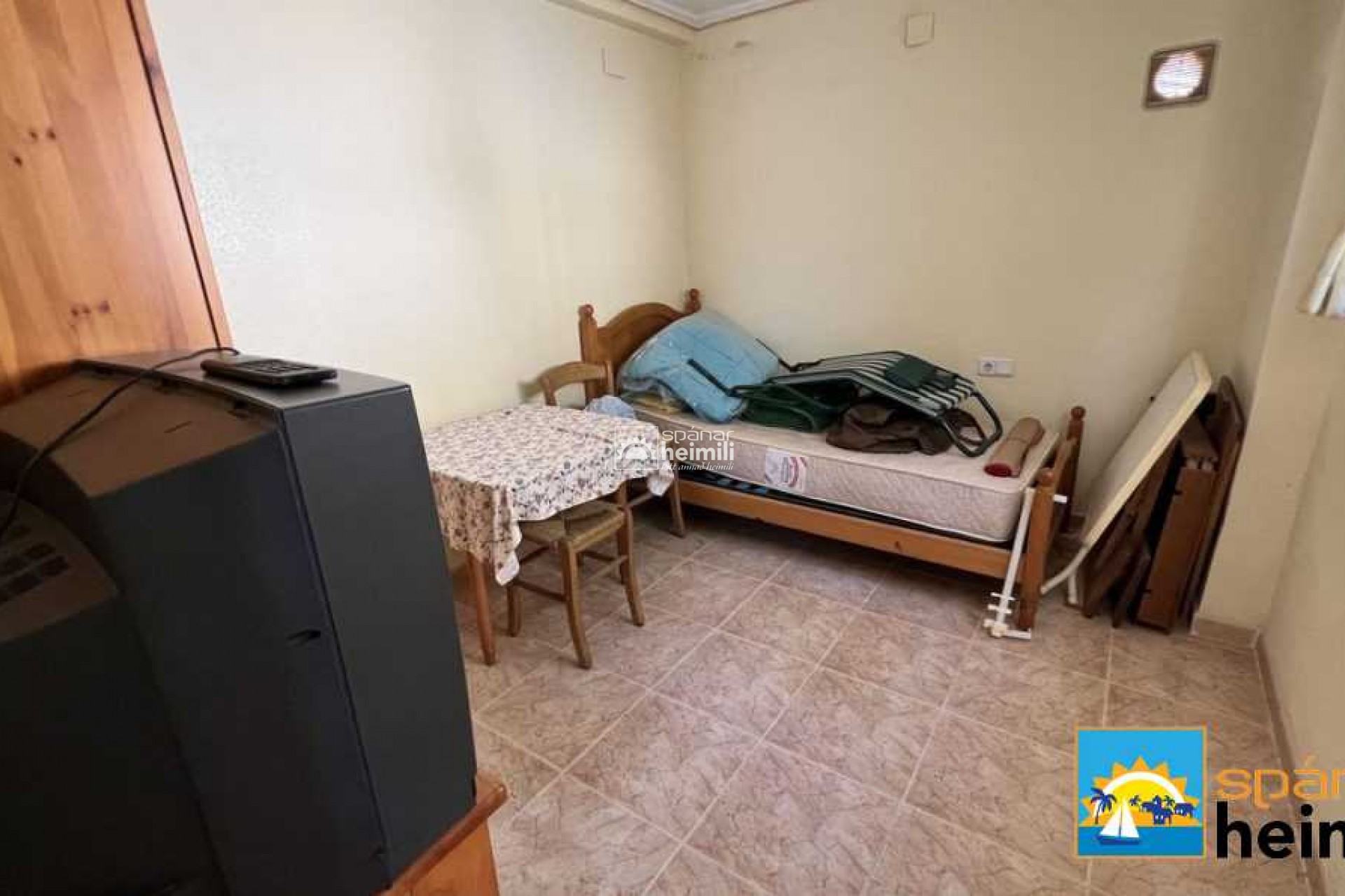 Endursala - Einbýli -
San Miguel