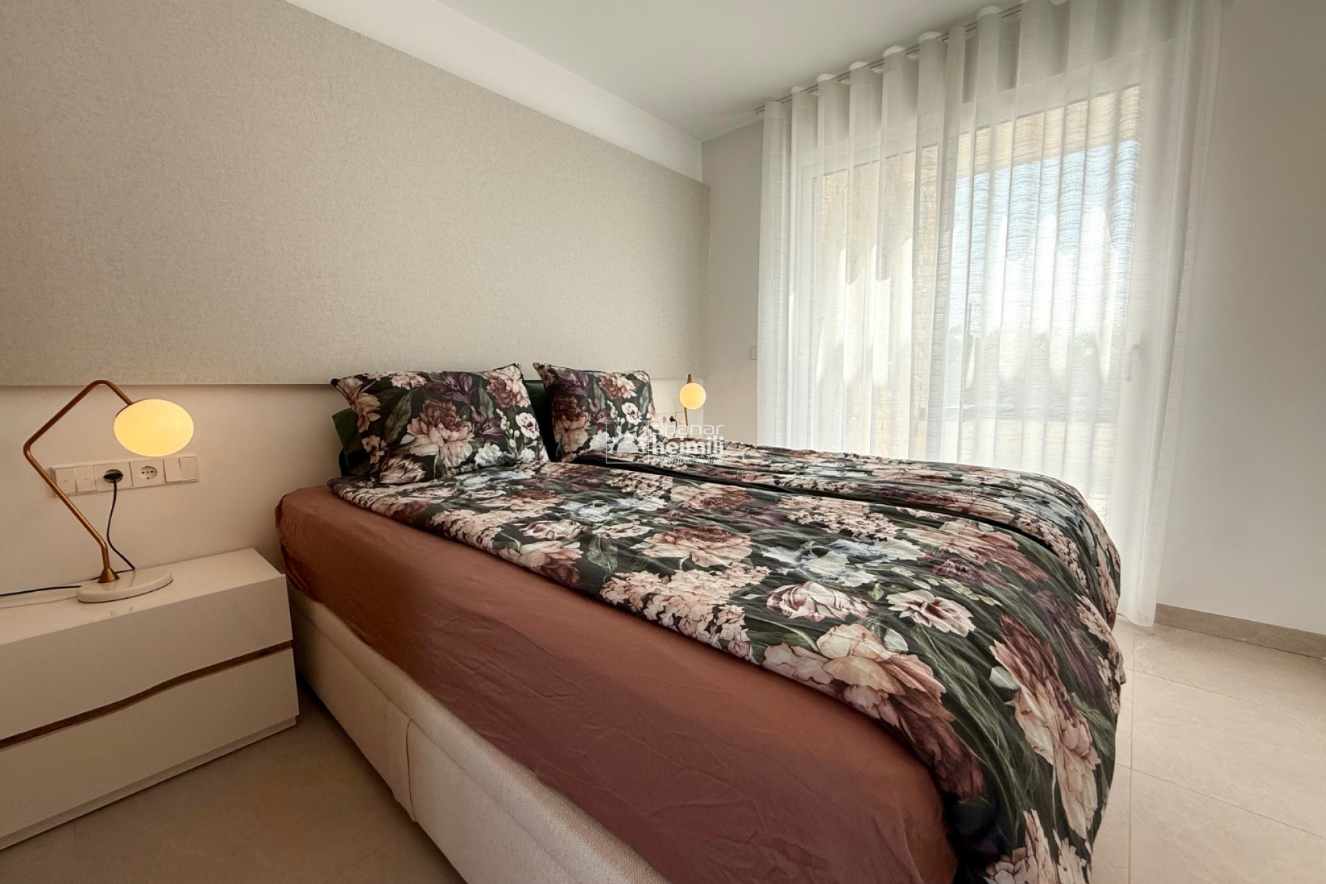 Endursala - Einbýli -
Santa Rosalia