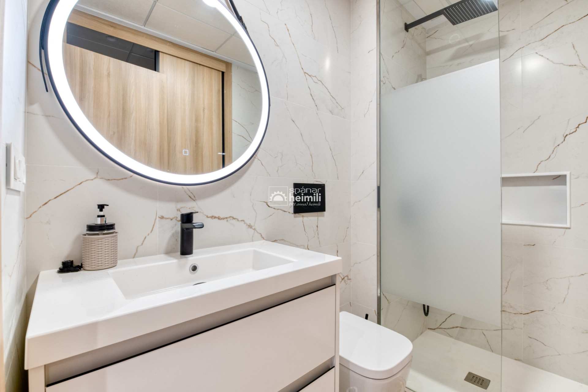 Endursala - Íbúð í fjölbýli -
Guardamar/La Marina