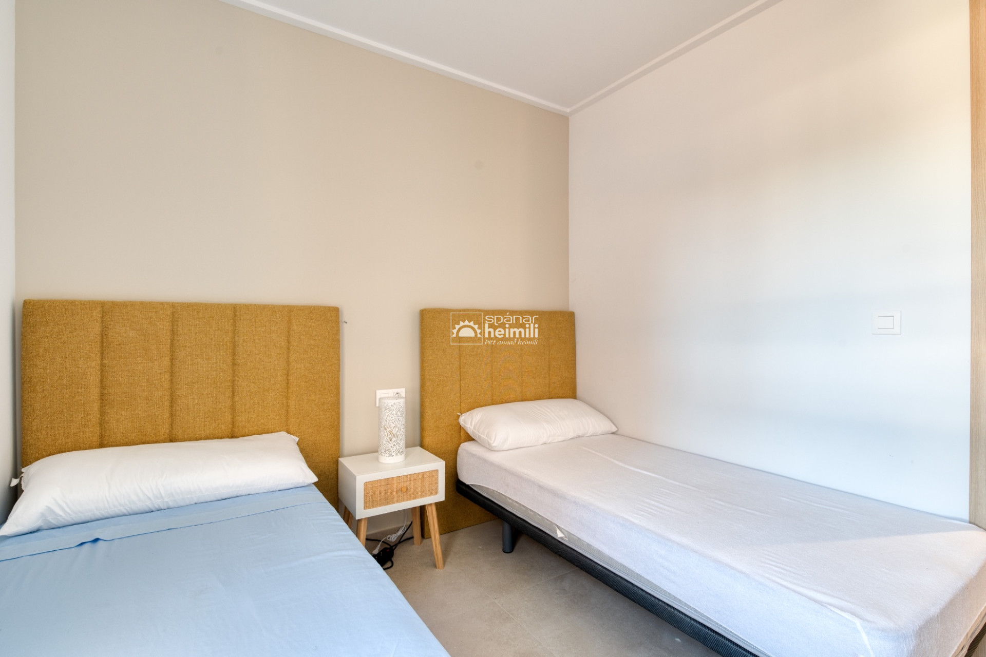 Endursala - Íbúð í fjölbýli -
Guardamar/La Marina