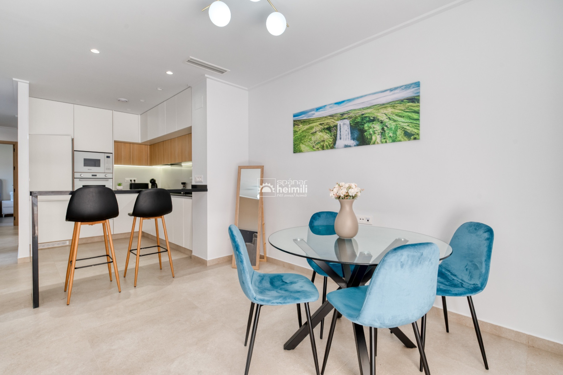 Endursala - Íbúð í fjölbýli -
Guardamar/La Marina