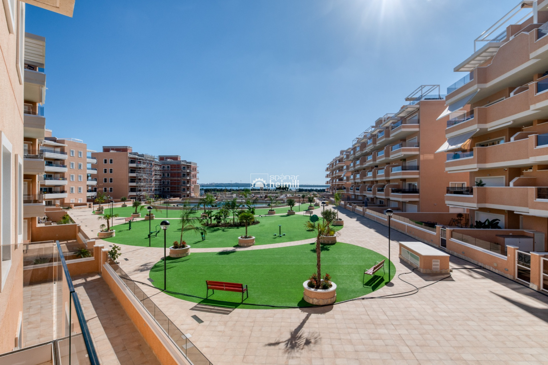 Endursala - Íbúð í fjölbýli -
Guardamar/La Marina