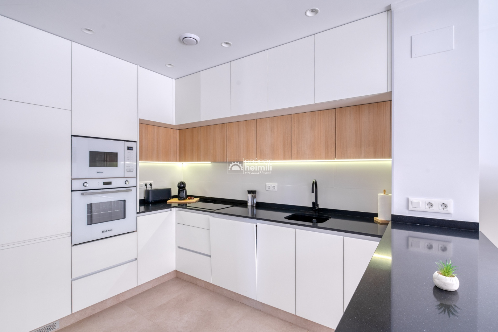 Endursala - Íbúð í fjölbýli -
Guardamar/La Marina