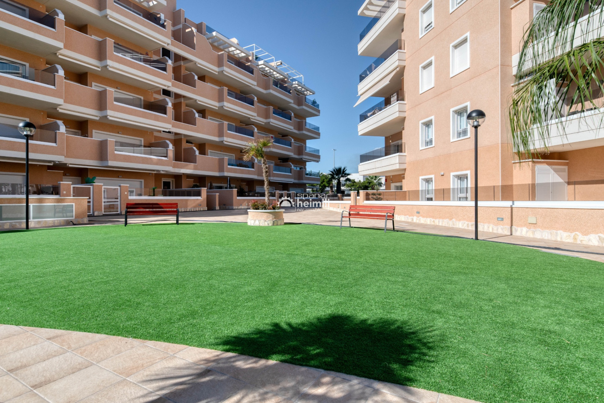 Endursala - Íbúð í fjölbýli -
Guardamar/La Marina