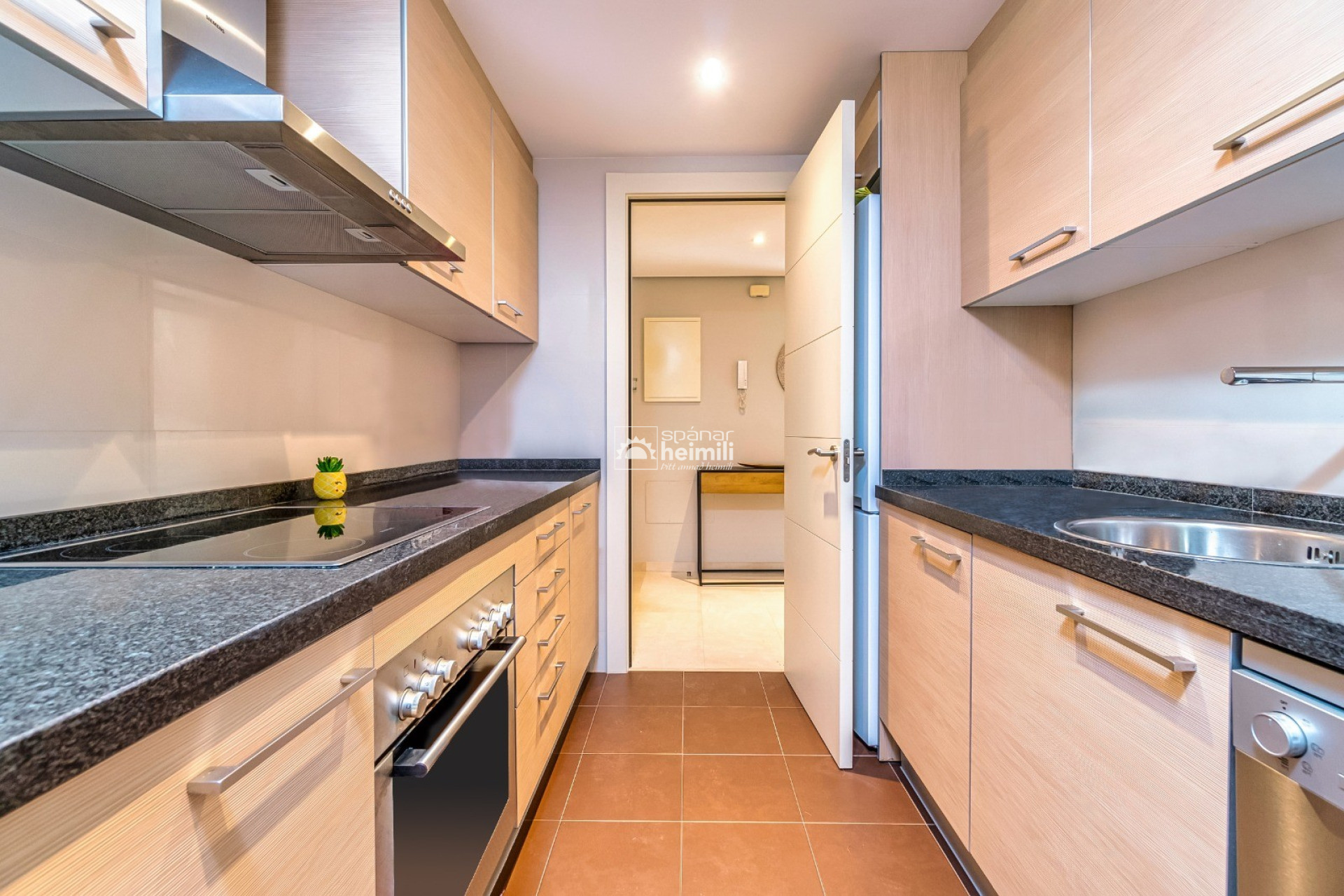 Endursala - Íbúð í fjölbýli -
Las Colinas