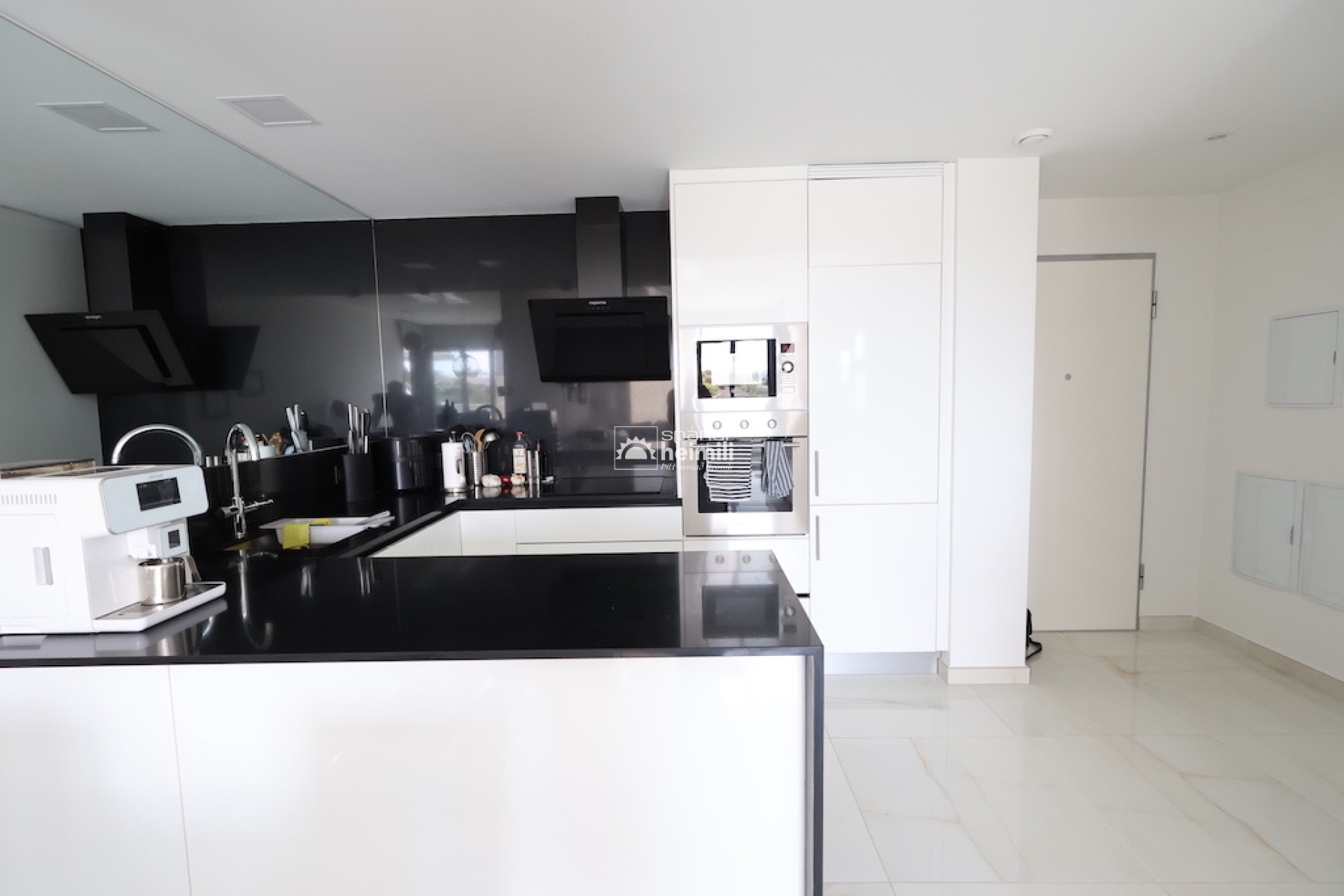 Endursala - Íbúð í fjölbýli -
Los Altos/Los Balcones