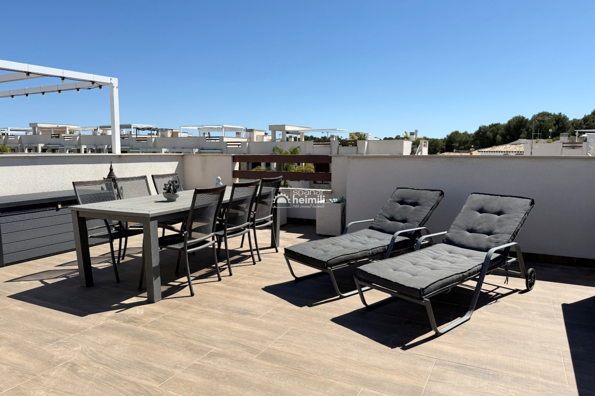 Endursala - Íbúð í fjölbýli -
Los Altos/Los Balcones