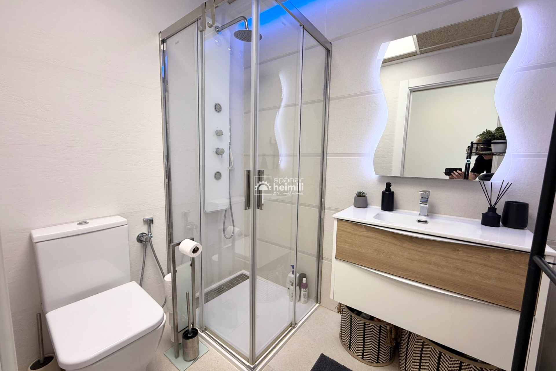 Endursala - Íbúð í fjölbýli -
Los Altos/Los Balcones