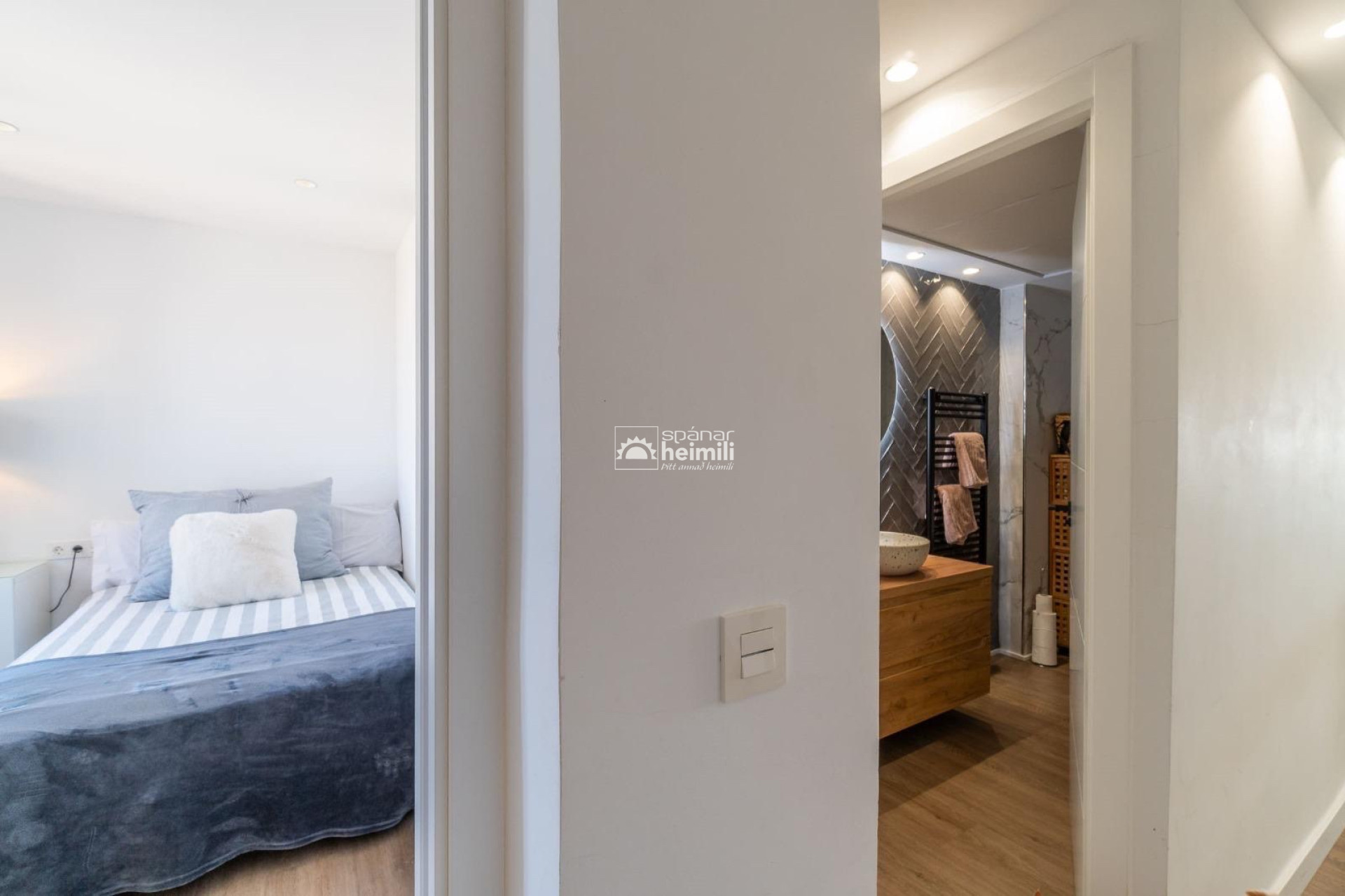 Endursala - Íbúð í fjölbýli -
Orihuela Costa - Campoamor