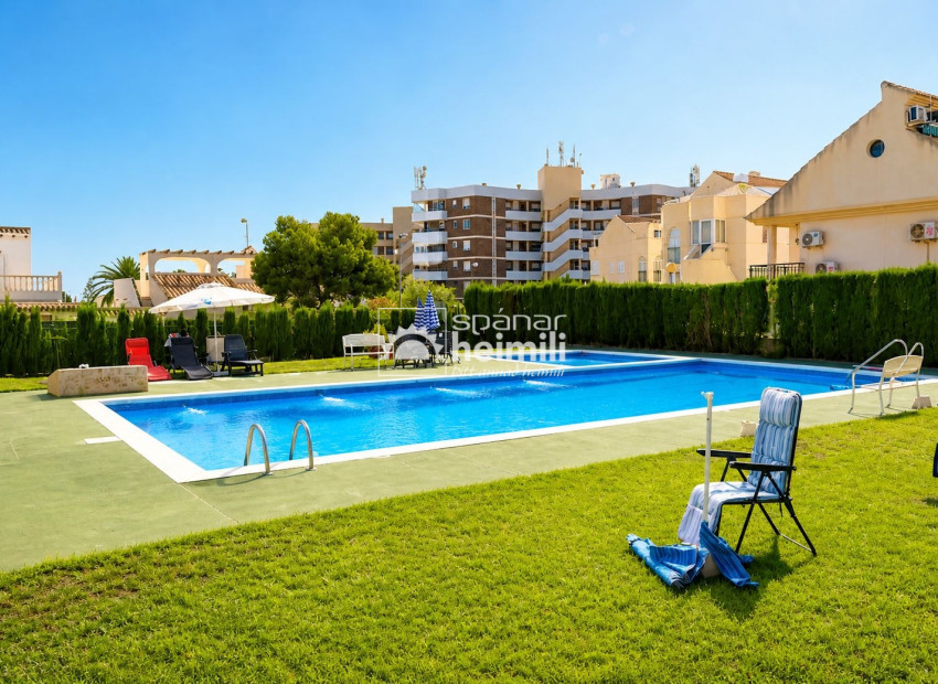Endursala - Íbúð í fjölbýli -
Orihuela Costa - La Zenia