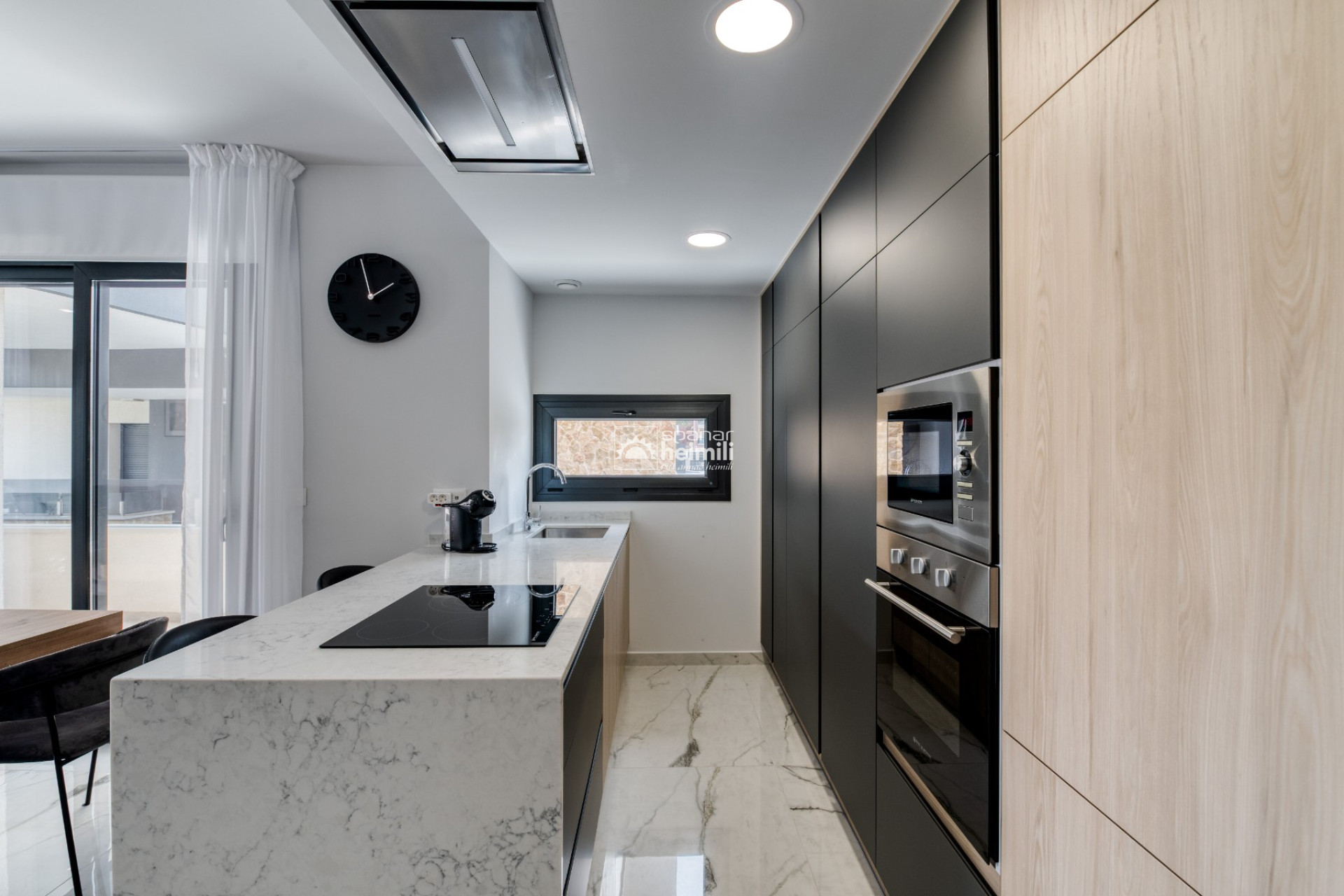 Endursala - Íbúð í fjölbýli -
Playa flamenca