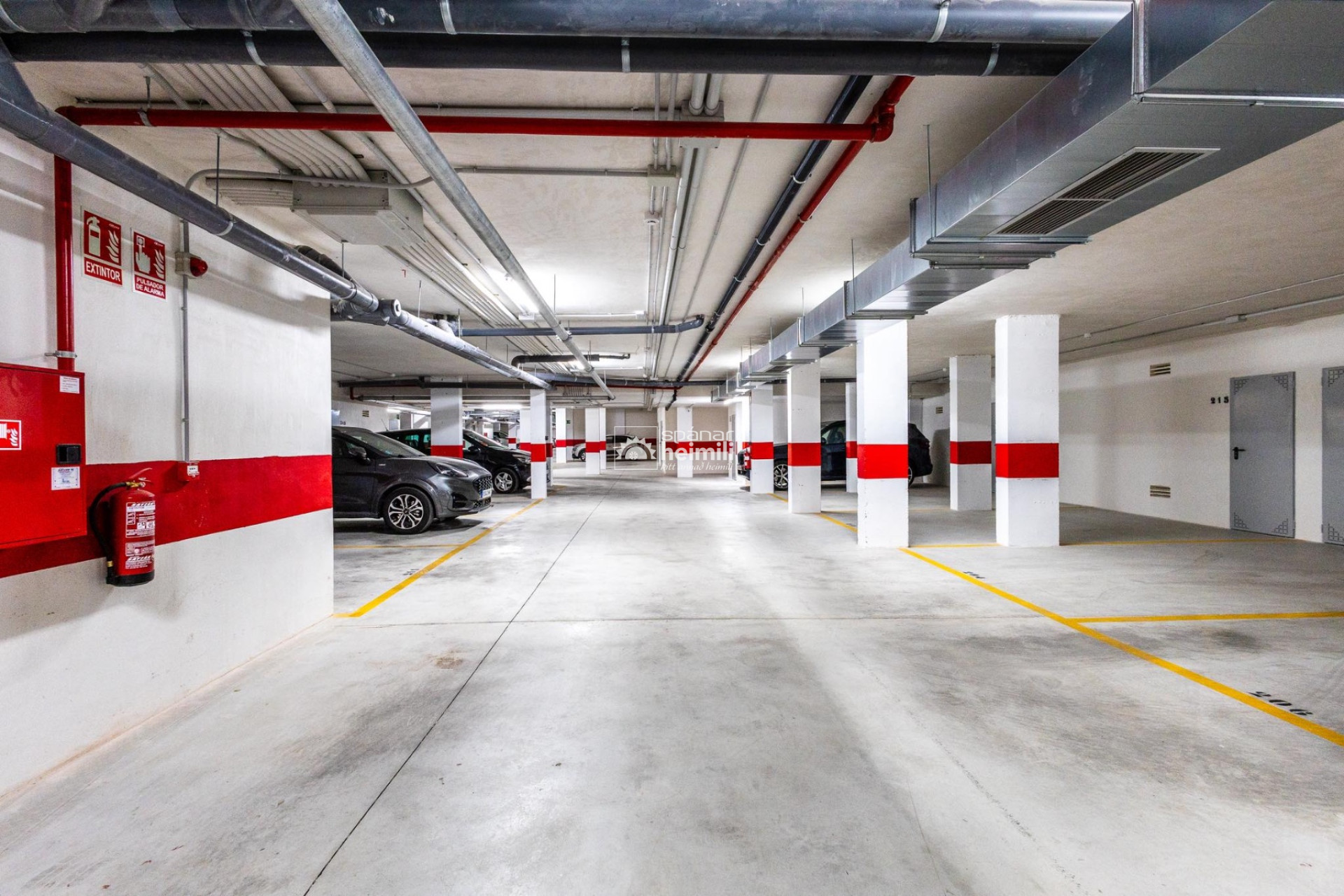 Endursala - Íbúð í fjölbýli -
Playa flamenca