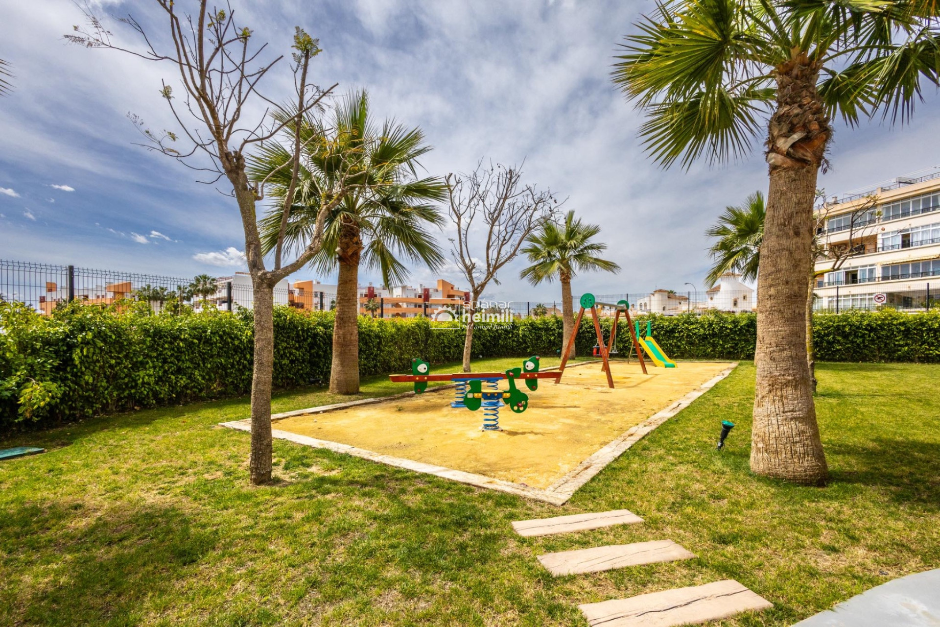 Endursala - Íbúð í fjölbýli -
Playa flamenca