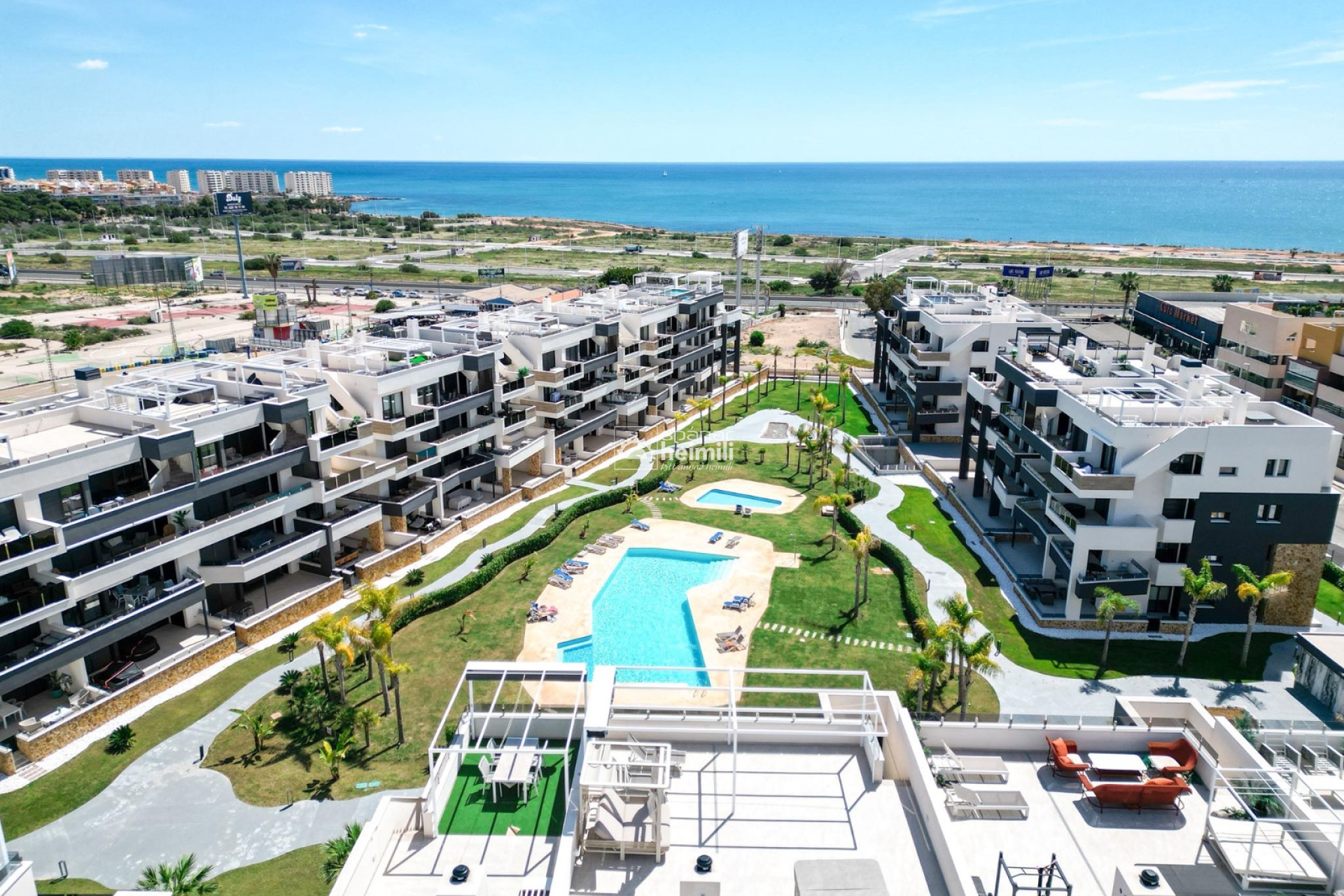 Endursala - Íbúð í fjölbýli -
Playa flamenca