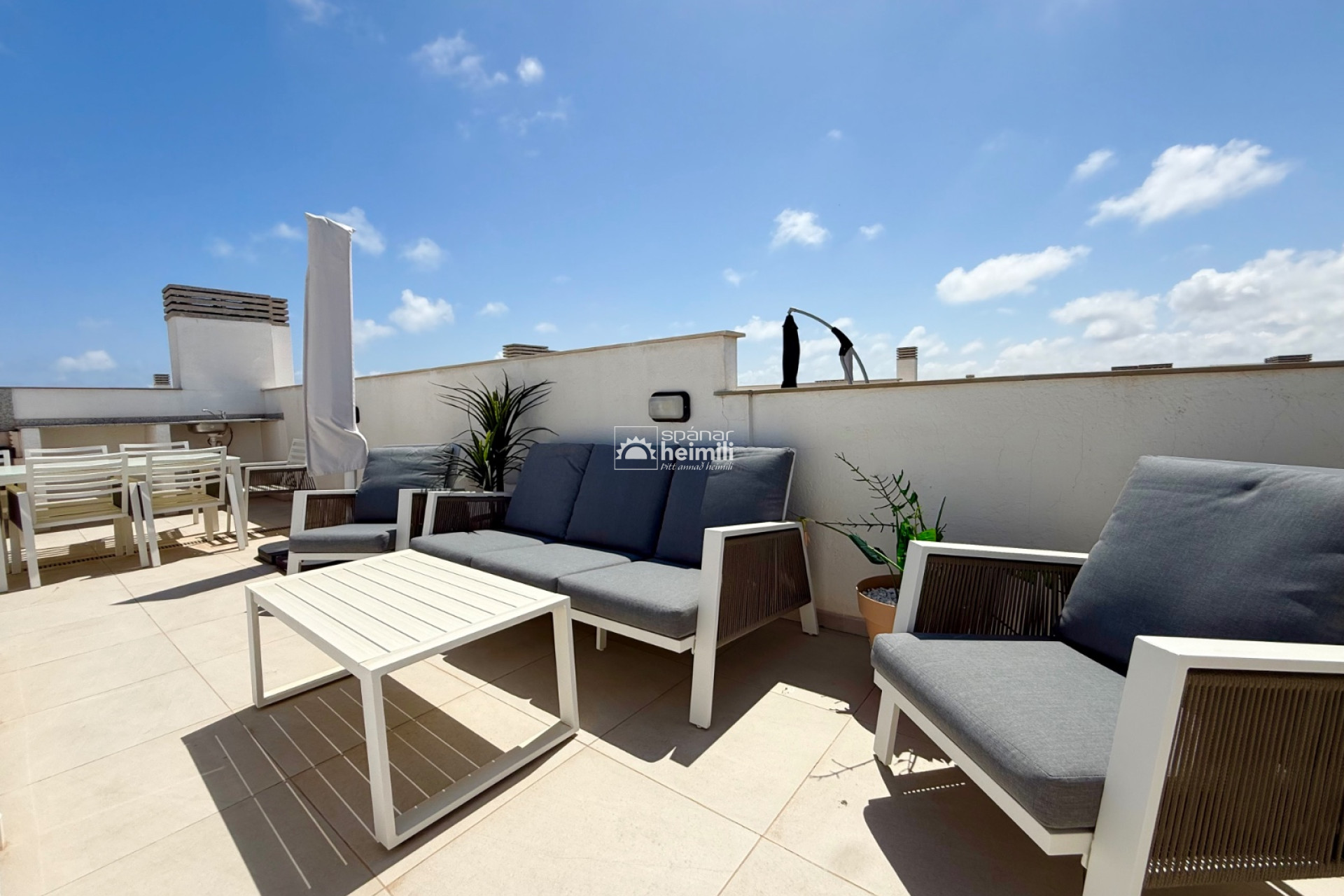 Endursala - Íbúð í fjölbýli -
Playa flamenca