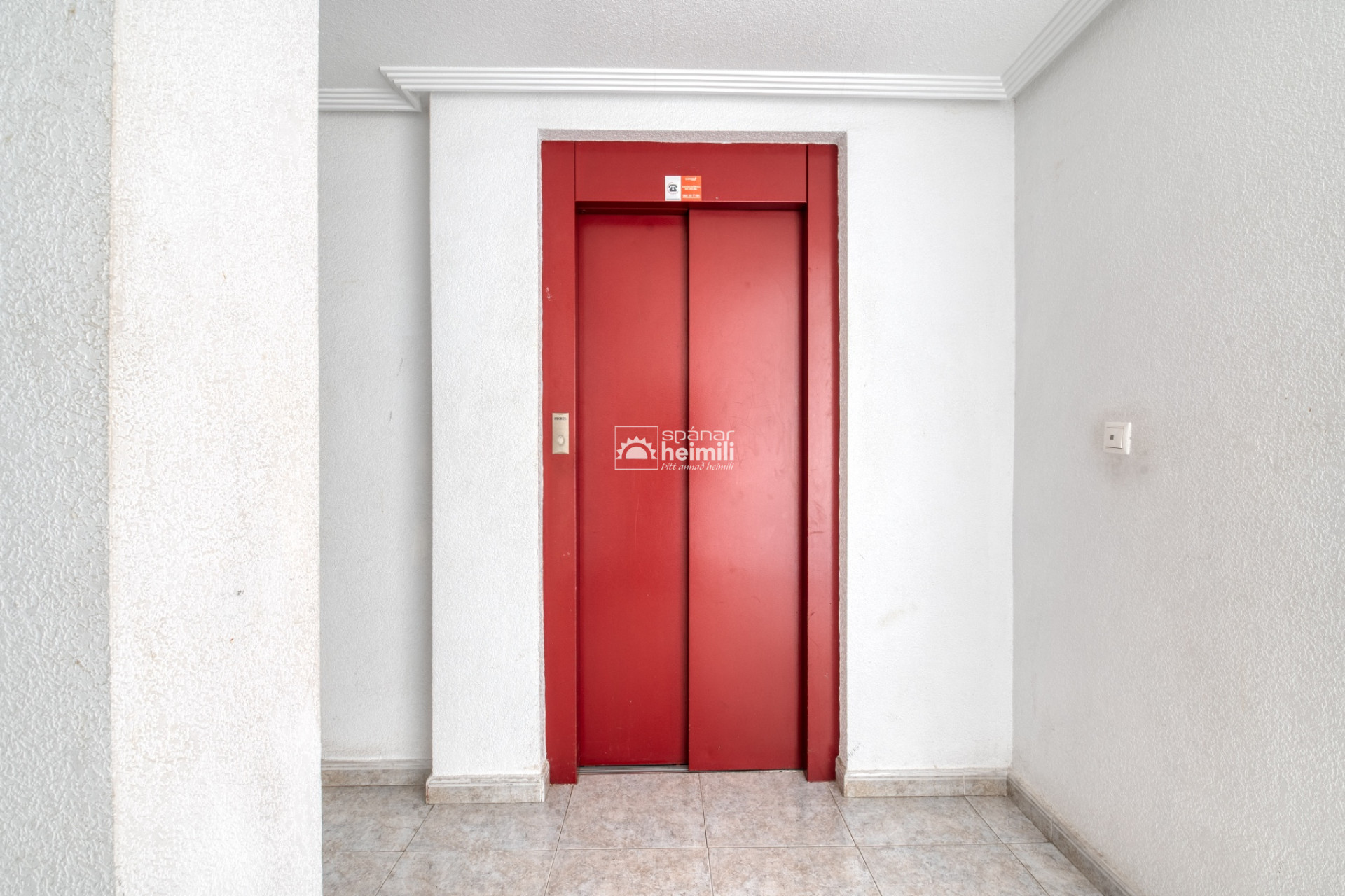 Endursala - Íbúð í fjölbýli -
Torrevieja