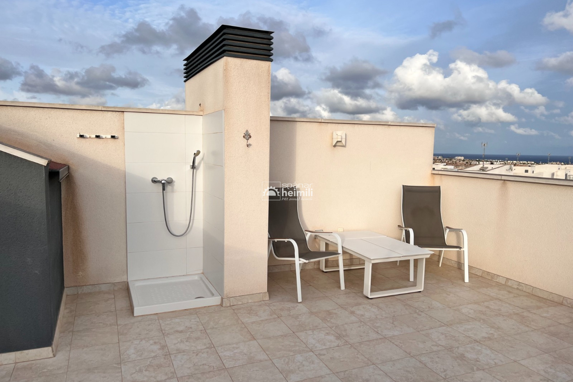 Endursala - Íbúð í fjölbýli -
Villamartin