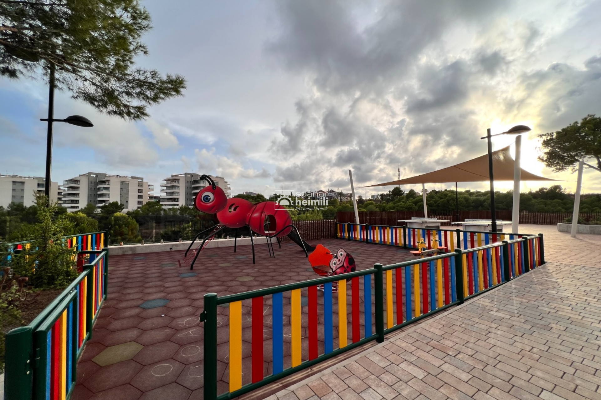 Endursala - Íbúð í fjölbýli -
Villamartin