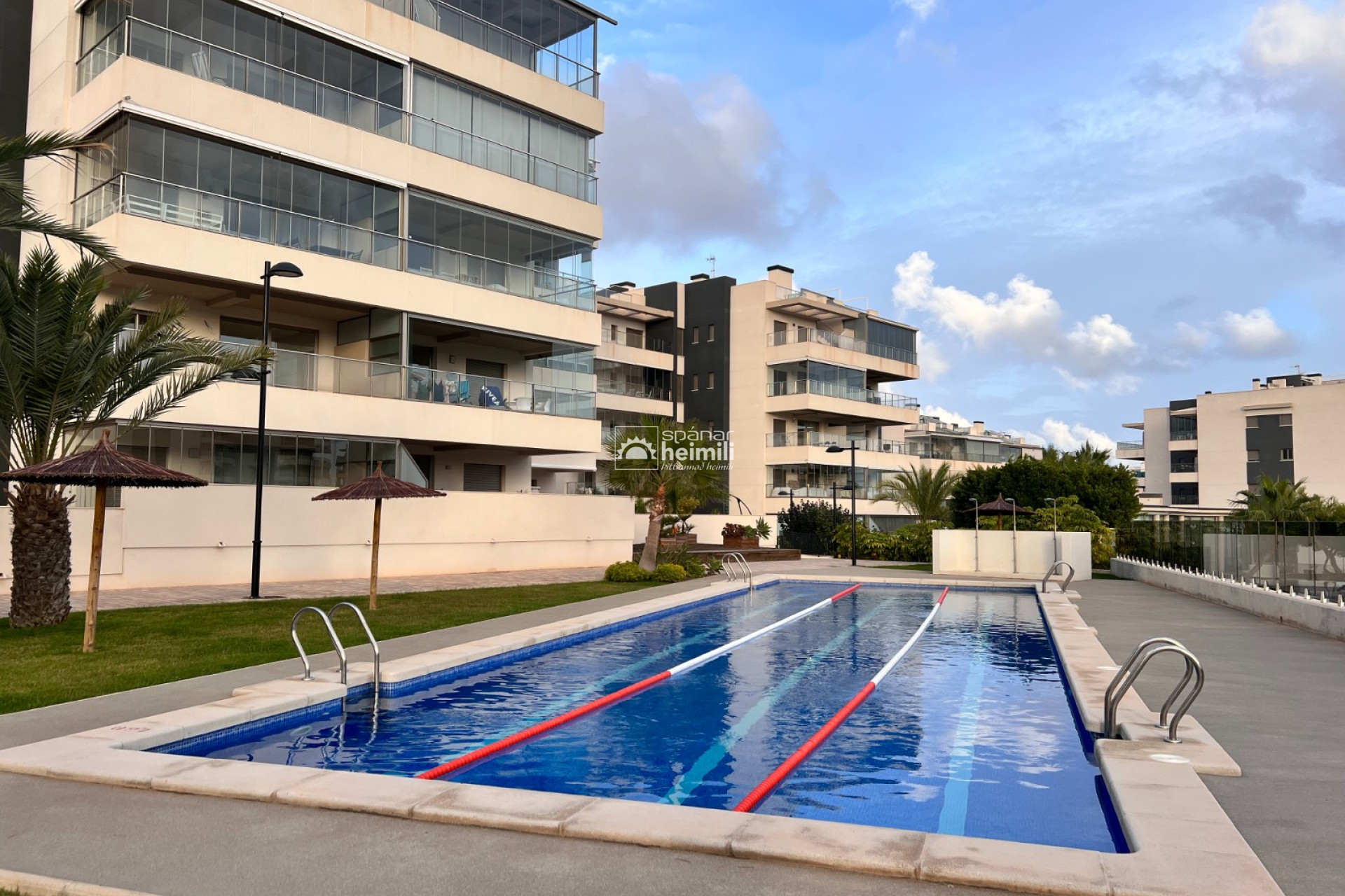 Endursala - Íbúð í fjölbýli -
Villamartin