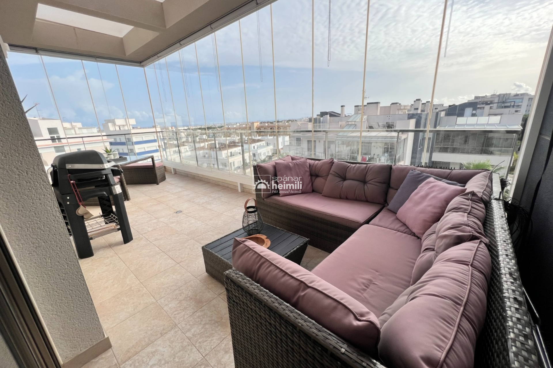 Endursala - Íbúð í fjölbýli -
Villamartin