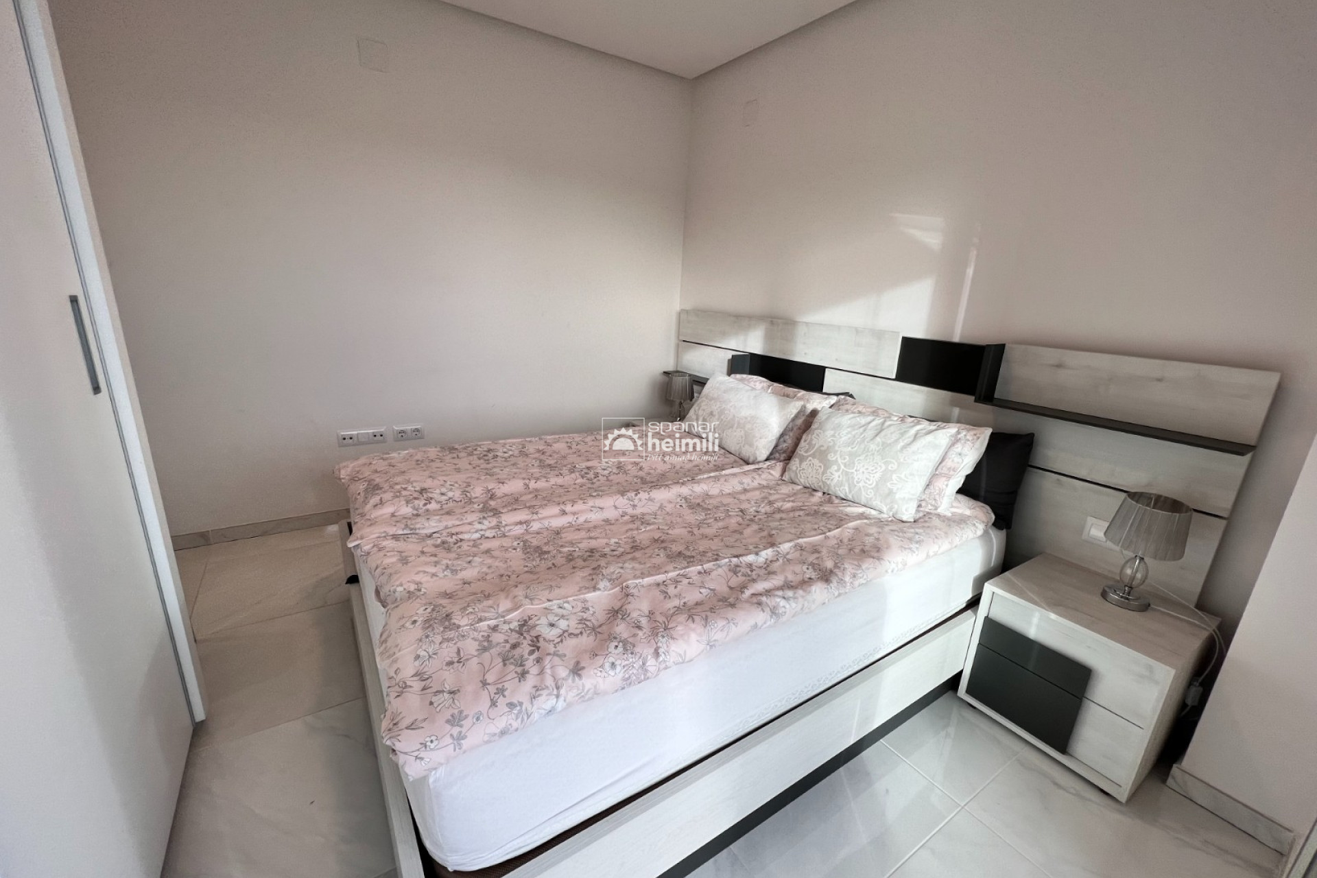 Endursala - Íbúð í fjölbýli -
Villamartin