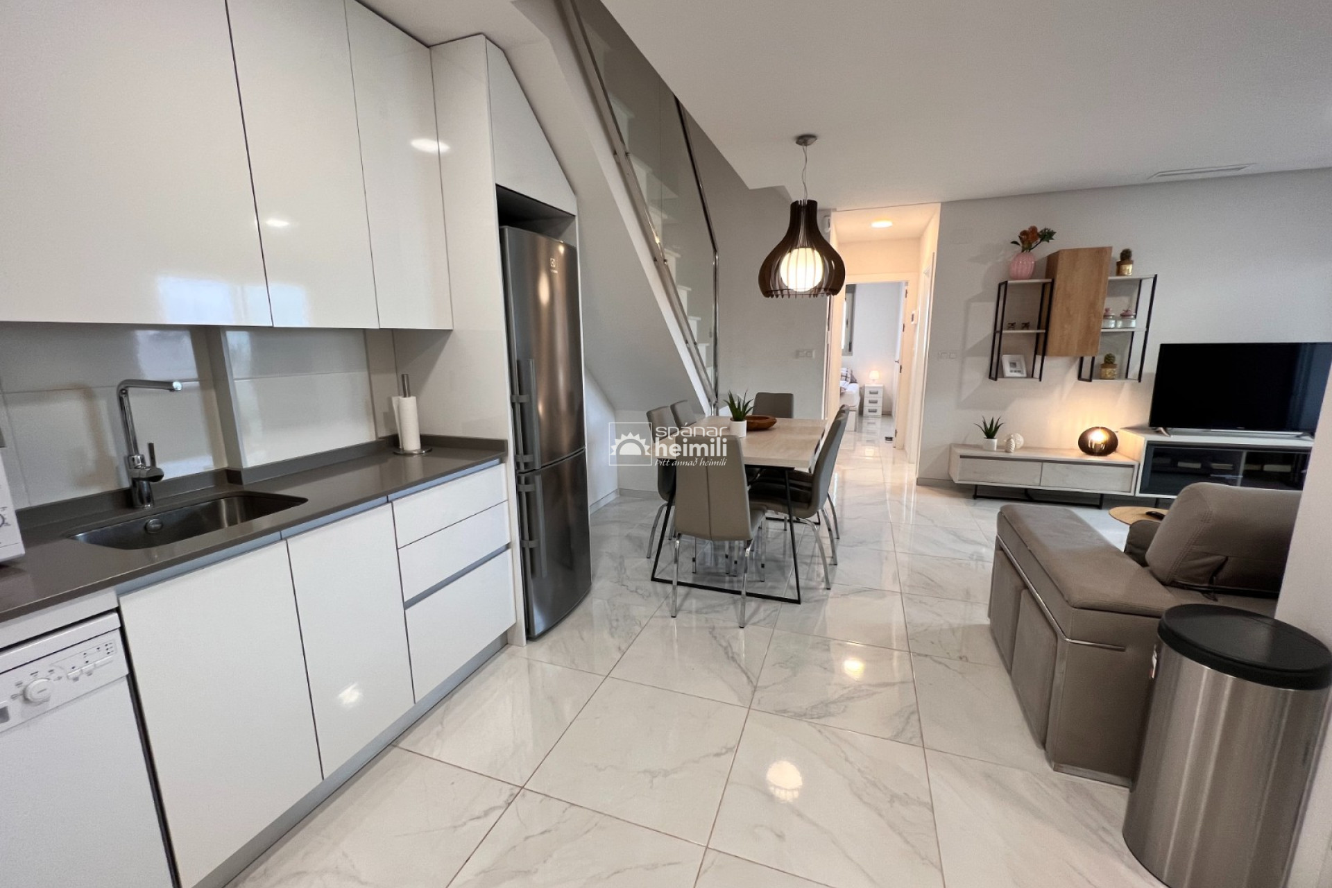 Endursala - Íbúð í fjölbýli -
Villamartin