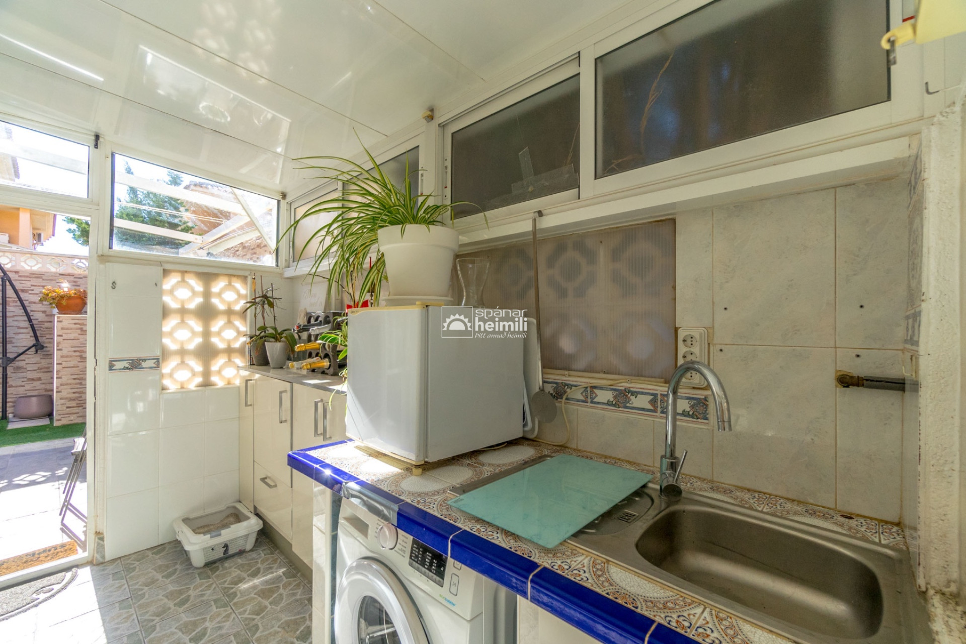 Endursala - Parhús  -
Los Altos/Los Balcones