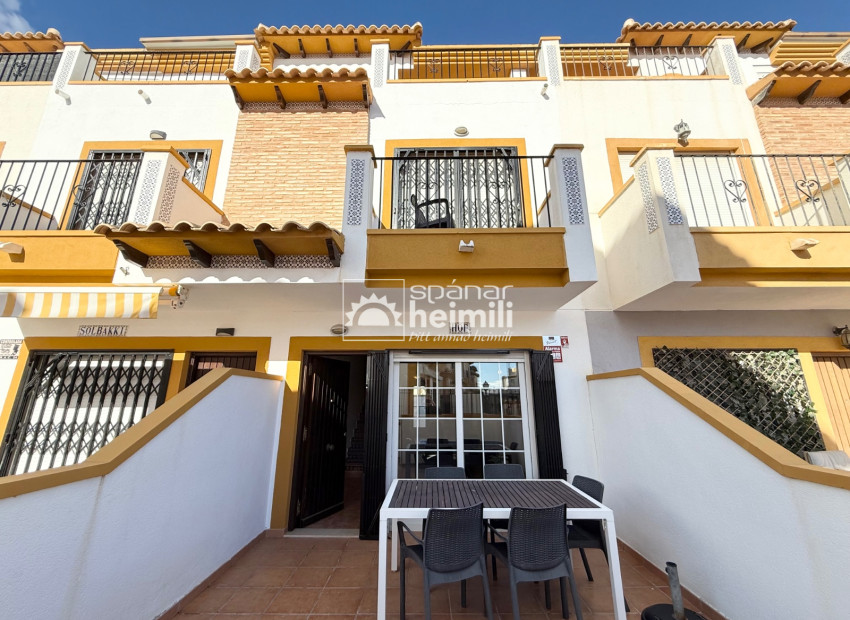 Endursala - Raðhús -
Cabo Roig