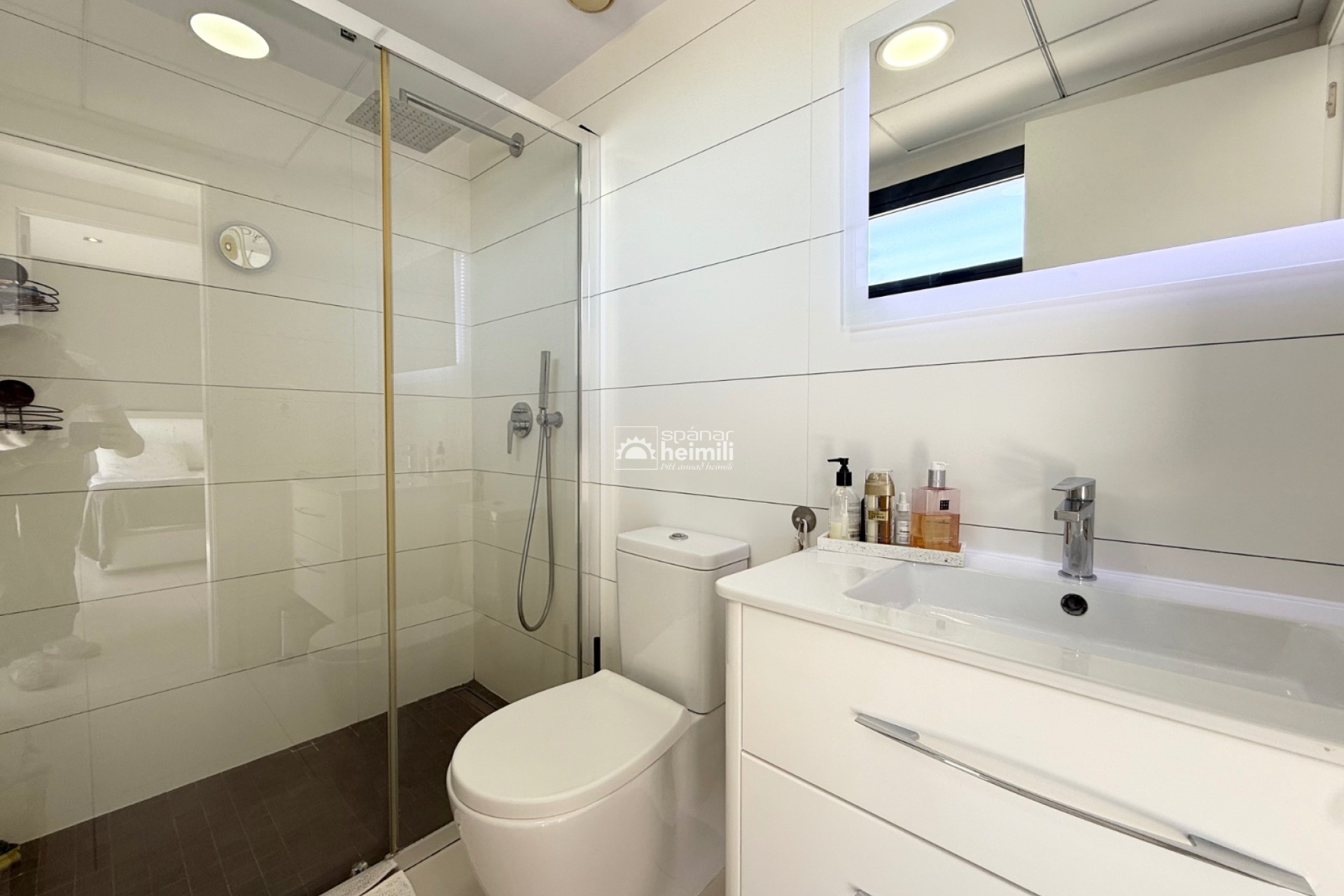 Endursala - Raðhús -
Cabo Roig