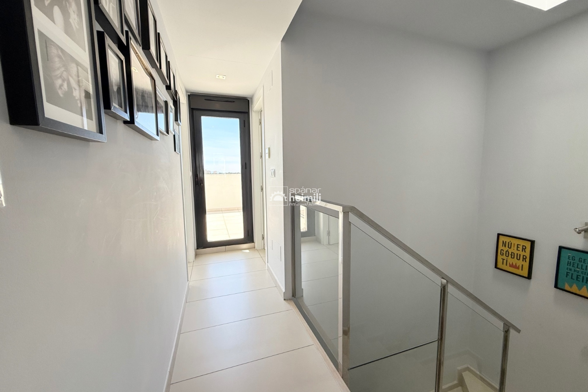 Endursala - Raðhús -
Cabo Roig