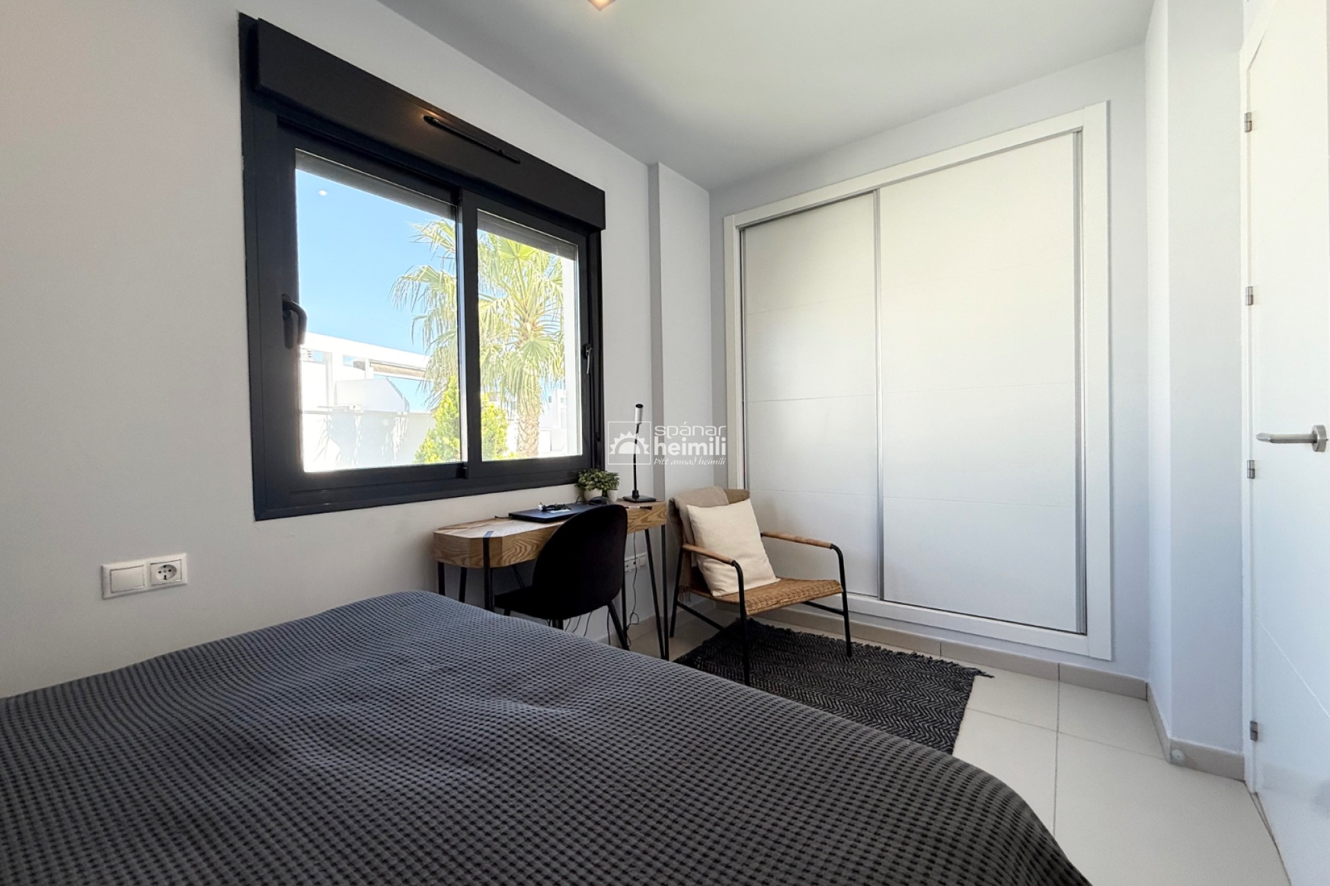 Endursala - Raðhús -
Cabo Roig