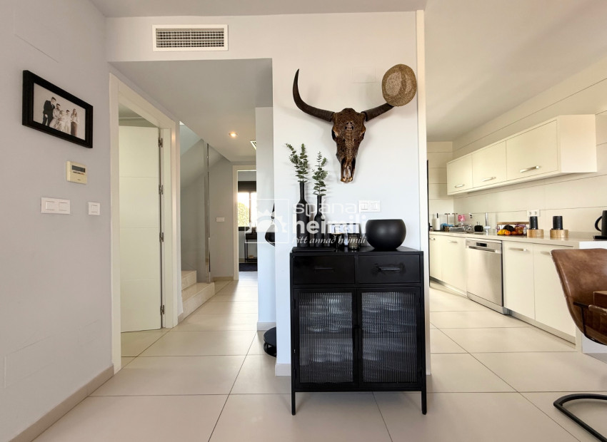 Endursala - Raðhús -
Cabo Roig