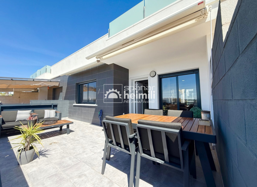 Endursala - Raðhús -
Cabo Roig