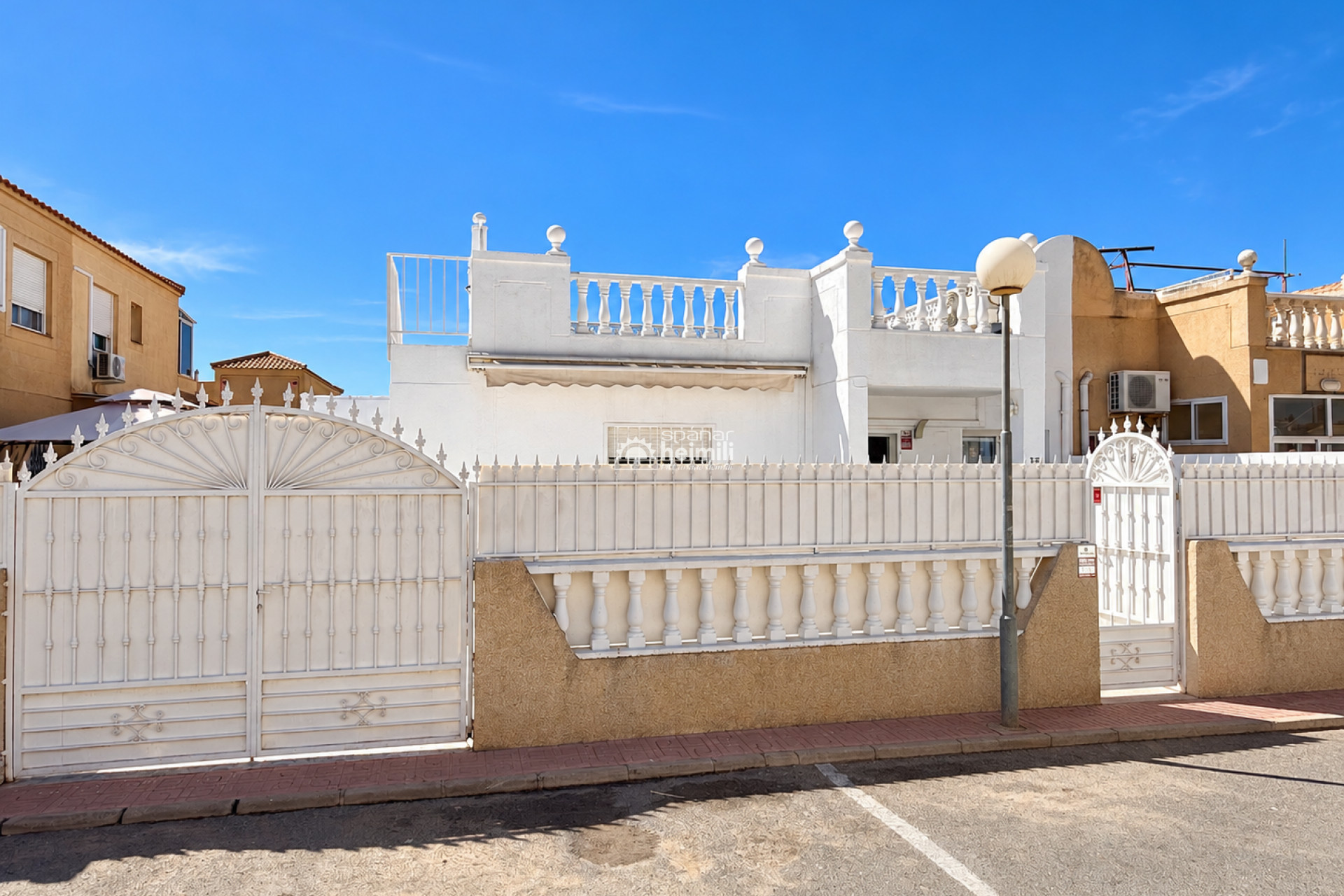 Endursala - Raðhús -
Torrevieja