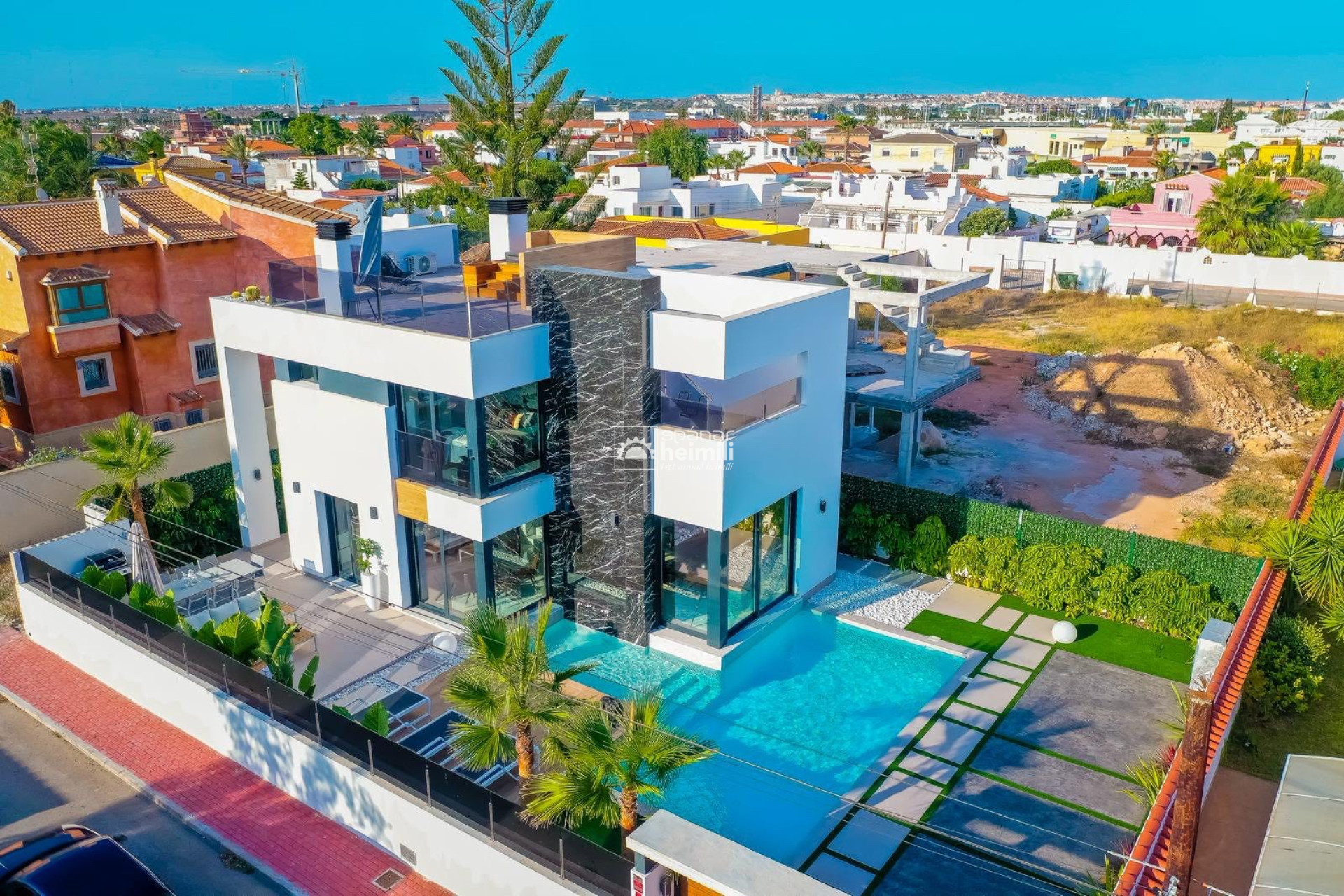 Endursala -  -
Torrevieja