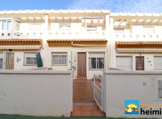 Geschakelde woning - Herverkoop -
            Cabo Roig - 628