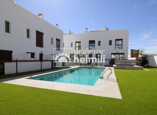 Geschakelde woning - Nieuwbouw -
            Pilar de la Horadada - 2223